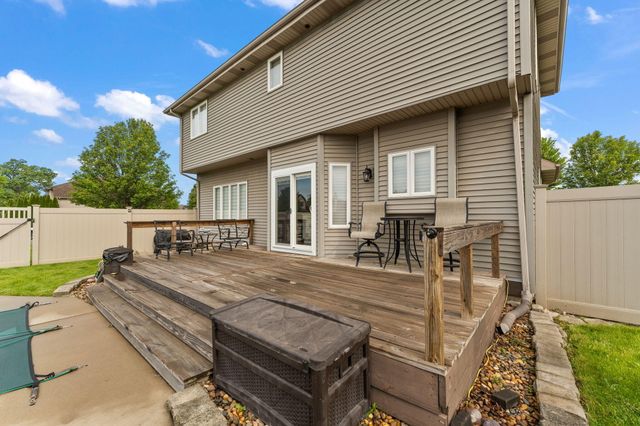 301 E 125th Avenue, Crown Point, IN 46307