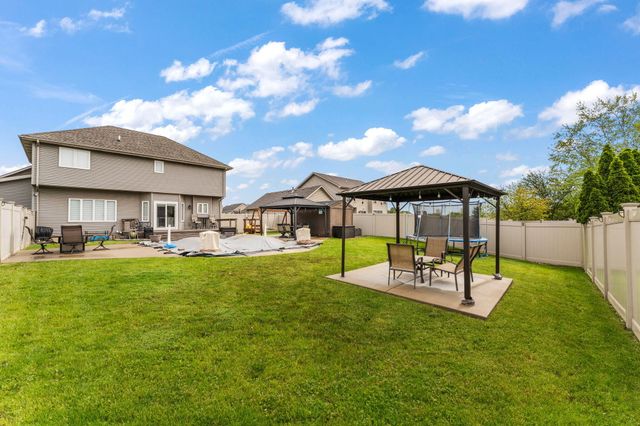 301 E 125th Avenue, Crown Point, IN 46307