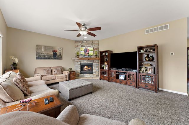 301 E 125th Avenue, Crown Point, IN 46307