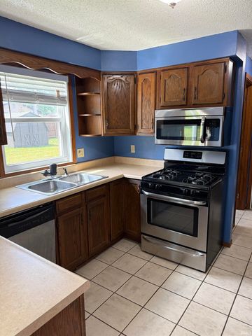 1223 Normandale Drive, Fort Wayne, IN 46808
