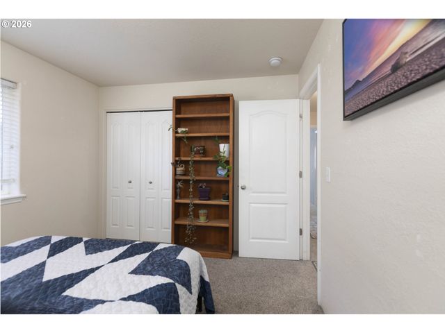 1440 GEORGE TWEED Blvd, Grants Pass, OR 97527