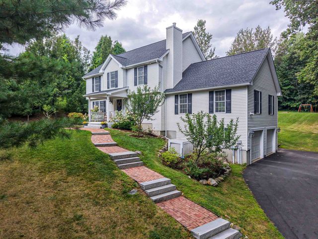 121 Birkdale Road, Bedford, NH 03110