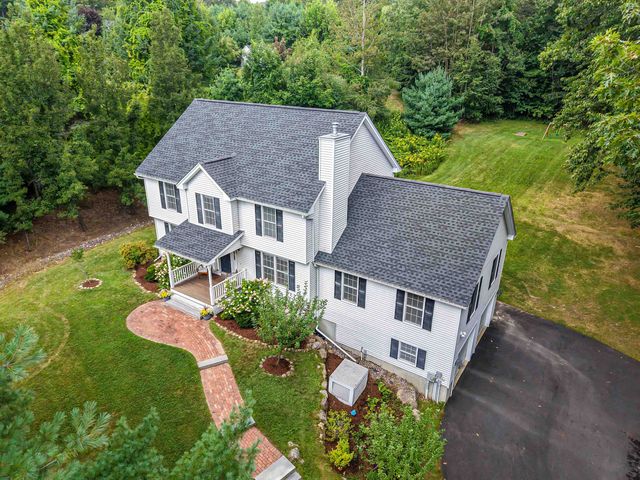 121 Birkdale Road, Bedford, NH 03110