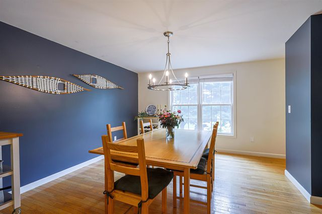 121 Birkdale Road, Bedford, NH 03110