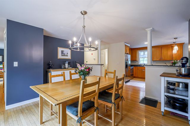 121 Birkdale Road, Bedford, NH 03110