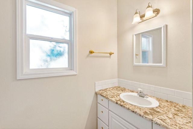 2118 N Springland Pl, Boise, ID 83713