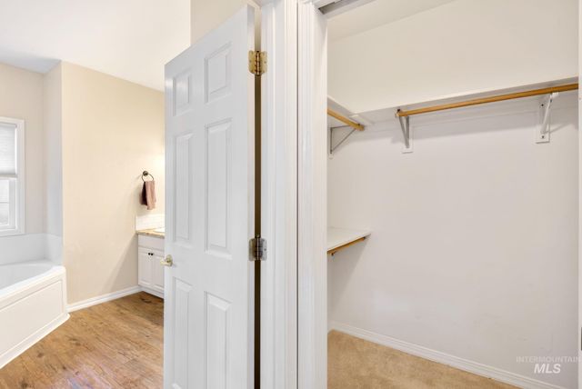 2118 N Springland Pl, Boise, ID 83713