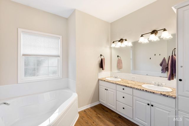 2118 N Springland Pl, Boise, ID 83713