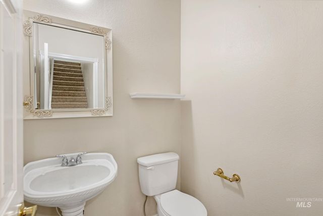 2118 N Springland Pl, Boise, ID 83713
