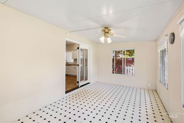 2118 N Springland Pl, Boise, ID 83713