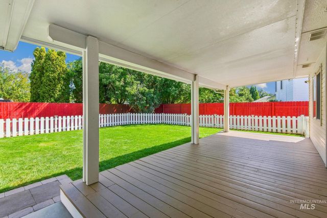2118 N Springland Pl, Boise, ID 83713
