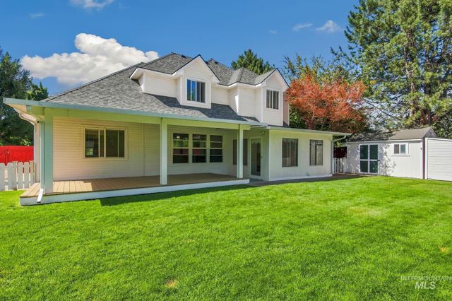 2118 N Springland Pl, Boise, ID 83713