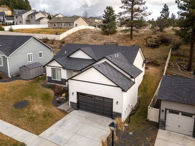 2717 Seabiscuit Dr, Veradale, WA 99037