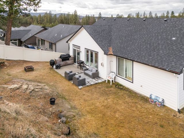 2717 Seabiscuit Dr, Veradale, WA 99037