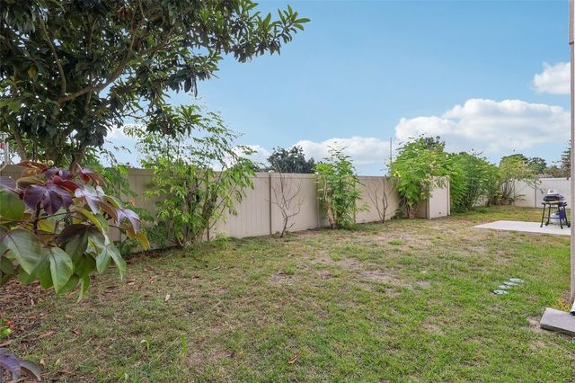 1585 AUBURN HILLS COURT, Tavares, FL 32778