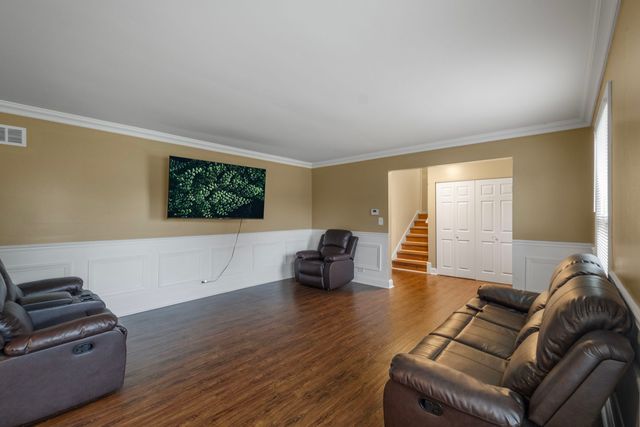 944 Carol Lane, Crete, IL 60417