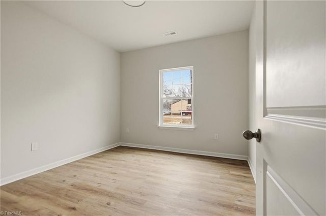 1304 West Avenue, High Point, NC 27260