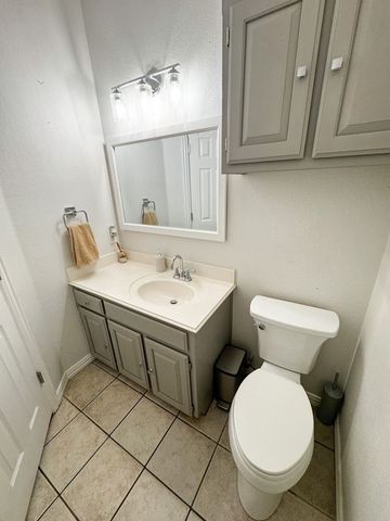 802 John Thomas Drive, Keene, TX 76059