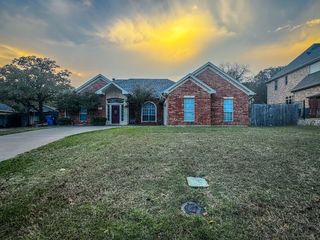 802 John Thomas Drive, Keene, TX 76059