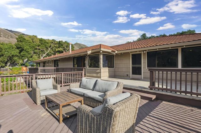 760 Country Club Drive, Carmel Valley, CA 93924