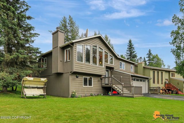 18607 Little Cape Circle, Eagle River, AK 99577
