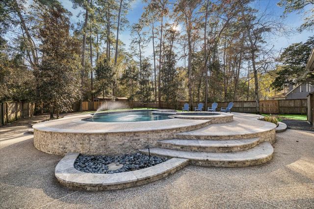 2602 Kings Forest Drive, Kingwood, TX 77339
