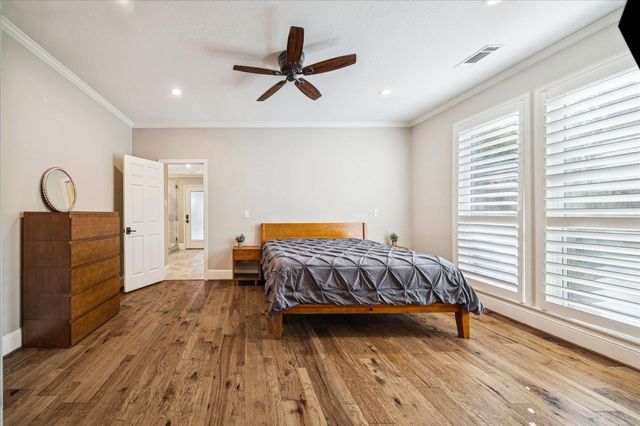 2602 Kings Forest Drive, Kingwood, TX 77339