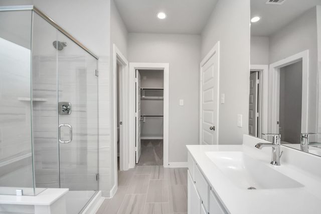 18518 Athena Flower Drive, Fresno, TX 77545
