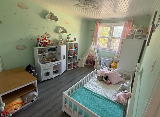 580 Monroe Ave 2, Elizabeth City, NJ 07201