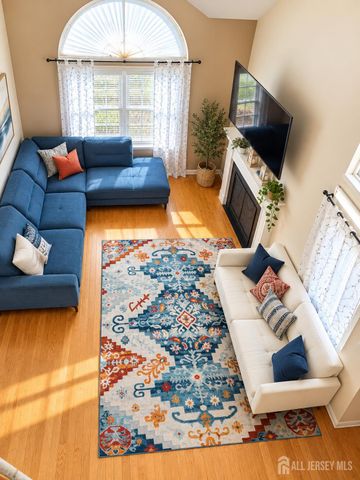 94 Castle Pointe Boulevard, Piscataway, NJ 08854