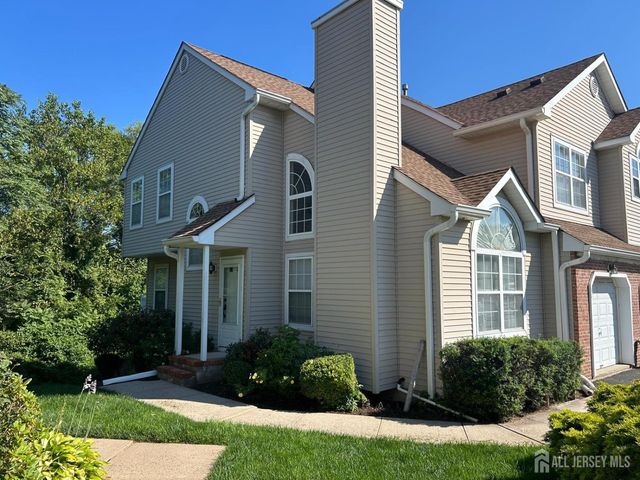 94 Castle Pointe Boulevard, Piscataway, NJ 08854