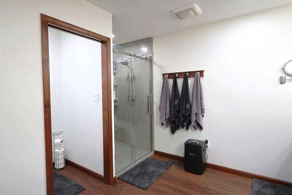 Image 22 of property listing at 2861 College Street Road, Salem, IL 62881