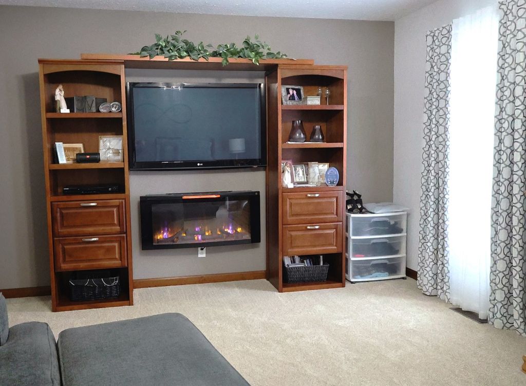 Image 27 of property listing at 2861 College Street Road, Salem, IL 62881