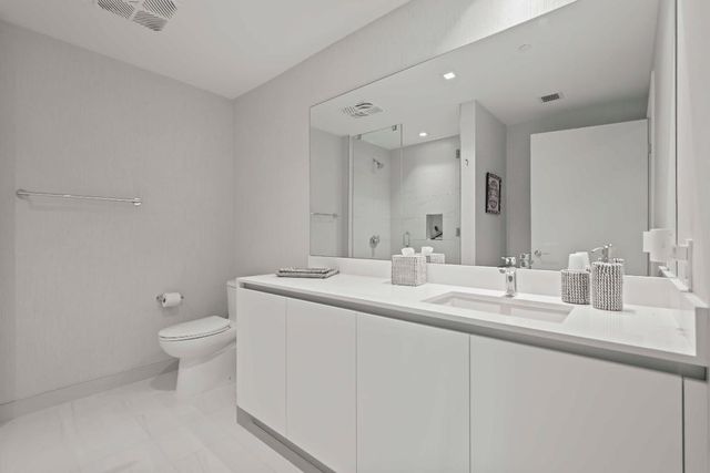 1116 N Ocean Boulevard 805, Pompano Beach, FL 33062