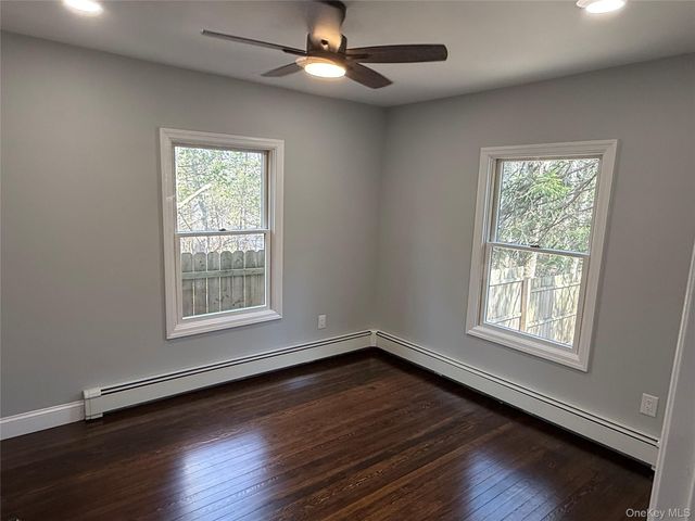 2288 River Road, Calverton, NY 11933