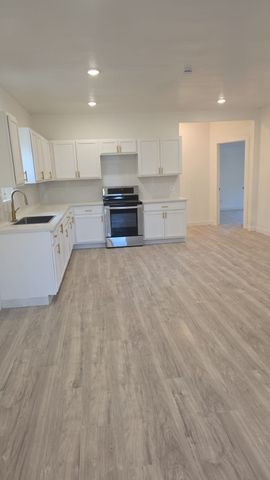 5234 Velma Drive, Fort Worth, TX 76105