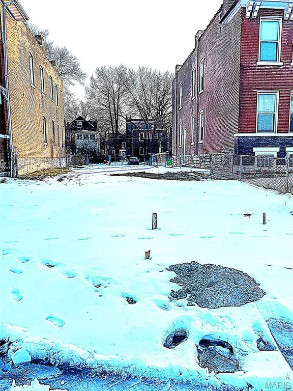 3824 Ashland Avenue, St Louis, MO 63107