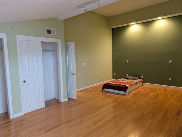 285 America Blvd 285, Ashland, MA 01721