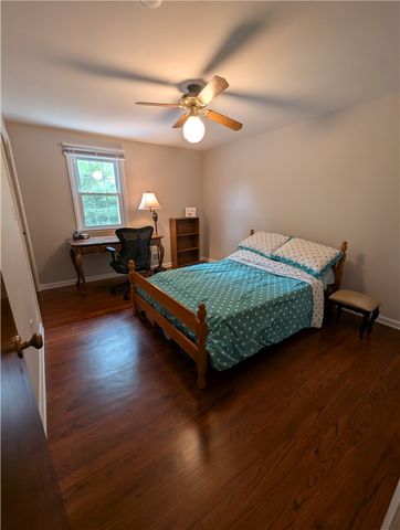 100 Southridge Dr, Monroeville, PA 15146