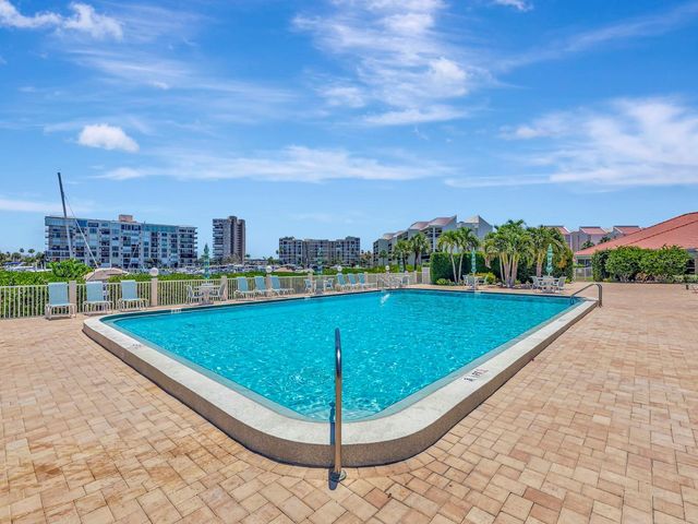 7871 SAILBOAT KEY BOULEVARD S 108, St Petersburg, FL 33707