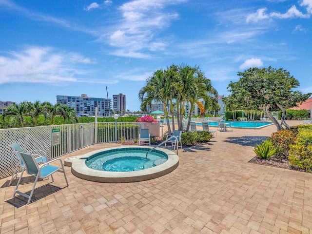 7871 SAILBOAT KEY BOULEVARD S 108, St Petersburg, FL 33707