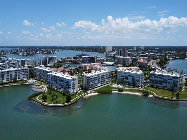 7871 SAILBOAT KEY BOULEVARD S 108, St Petersburg, FL 33707