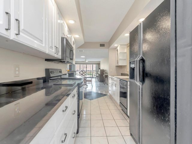 7871 SAILBOAT KEY BOULEVARD S 108, St Petersburg, FL 33707