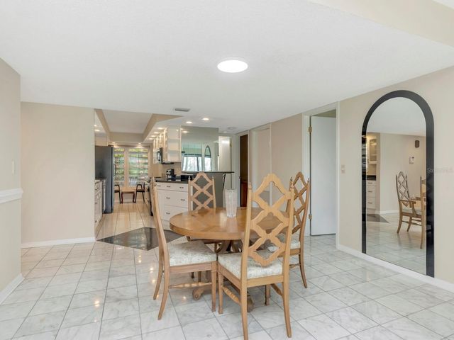7871 SAILBOAT KEY BOULEVARD S 108, St Petersburg, FL 33707