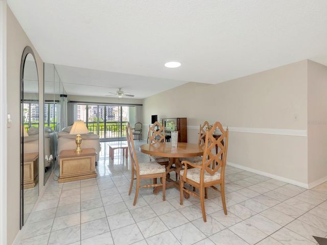 7871 SAILBOAT KEY BOULEVARD S 108, St Petersburg, FL 33707