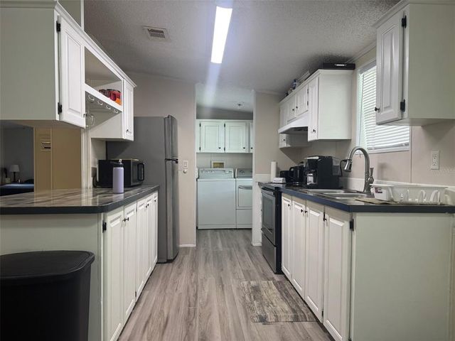 447 OAK RIDGE W, Lakeland, FL 33801