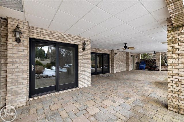 5748 Brookside Lane, Washington Twp, MI 48094