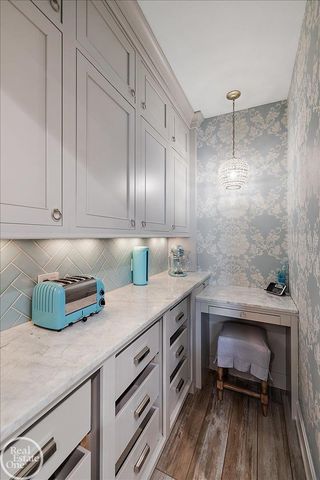 5748 Brookside Lane, Washington Twp, MI 48094