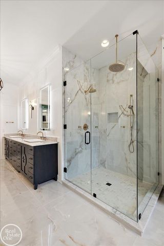 5748 Brookside Lane, Washington Twp, MI 48094