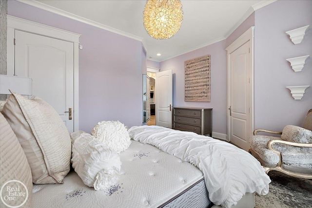 5748 Brookside Lane, Washington Twp, MI 48094